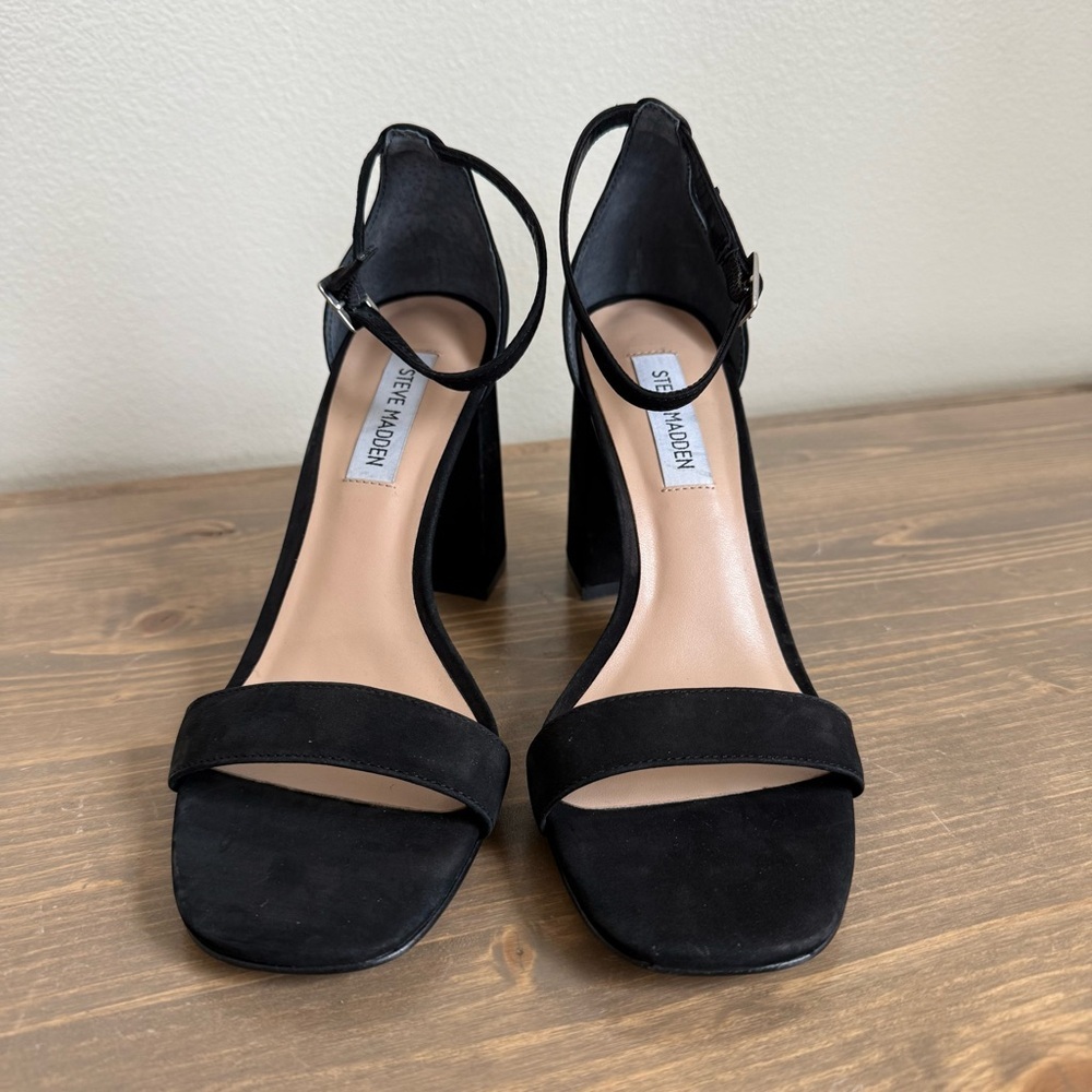 Steve Madden Womens 9 Black Dillion Ankle Strappy‎ Nubuck Block Heel Sandals - Picture 3 of 9